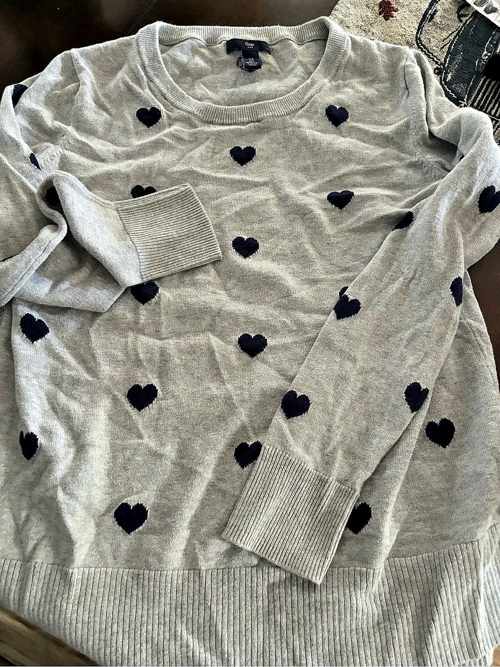 Gap Heart Print Sweater Gray & Navy Size Small